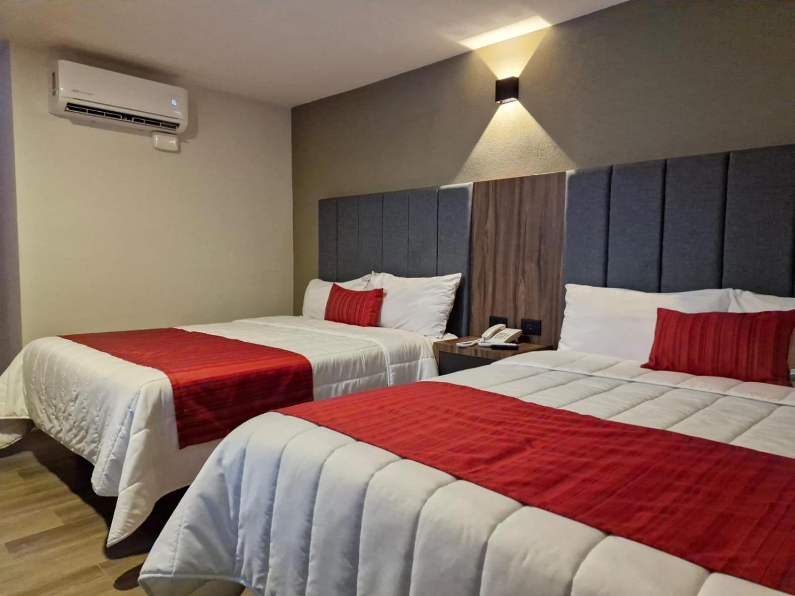 Hotel Granada Пуебла Екстериор снимка
