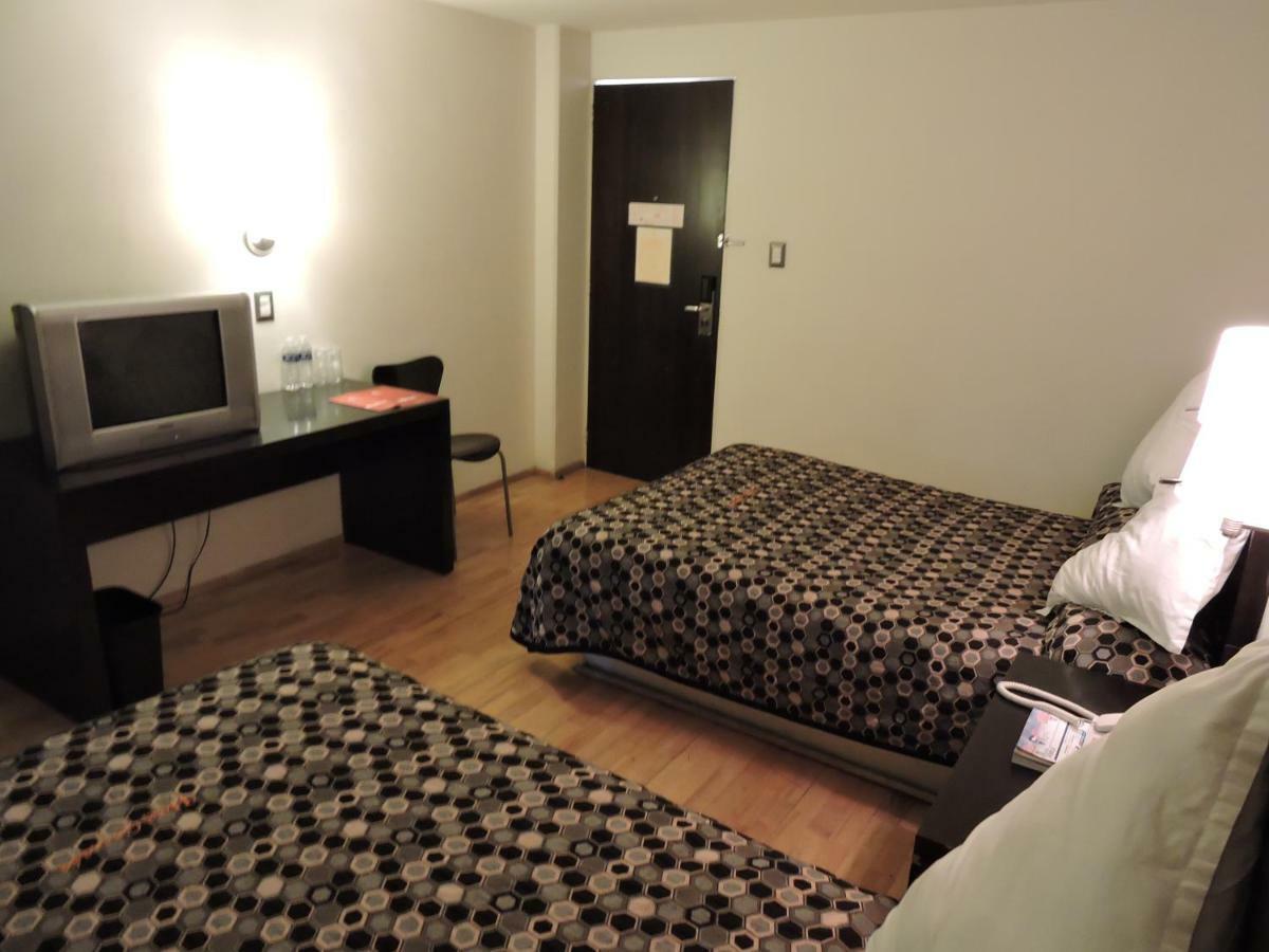 Hotel Granada Пуебла Екстериор снимка